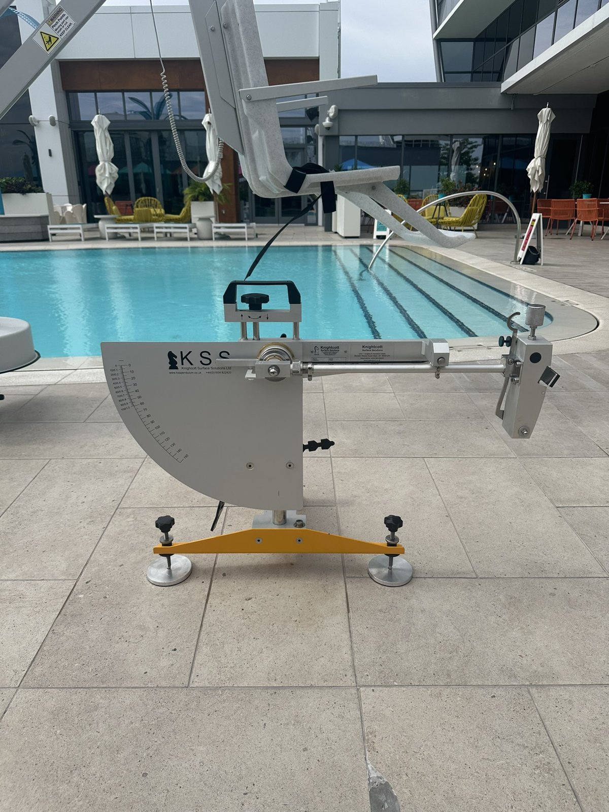 Pendulum slip test on a wet pool deck